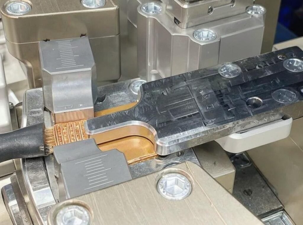 ultrasonic metal welding machine